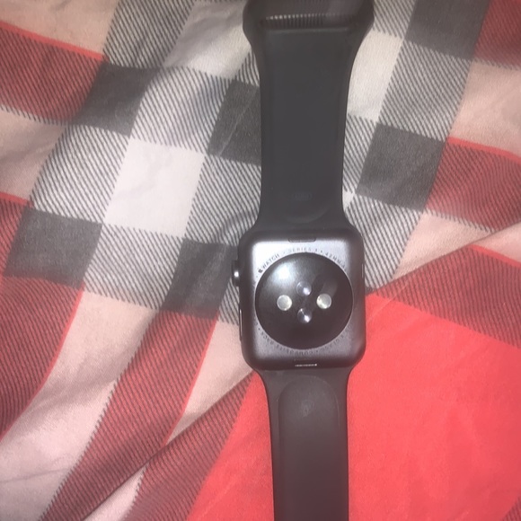 Apple Watch Series 3 - Picture 2 of 2